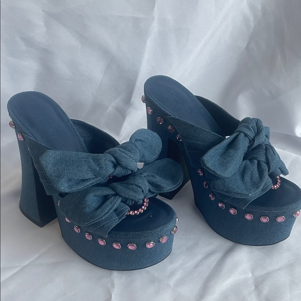 Stylish “sugarthrillz” Denim Platform Heels with Pink Accents